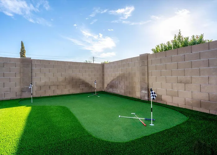 Heated Pool~basketball Court~putt Putt~bocce Ball * Phoenix