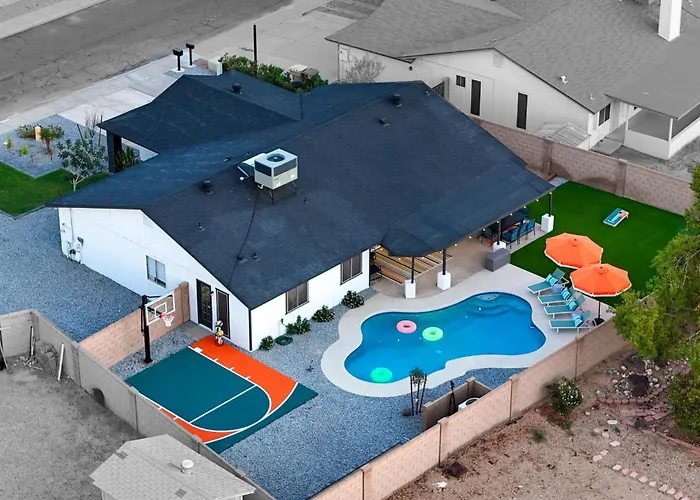 Heated Pool~basketball Court~putt Putt~bocce Ball