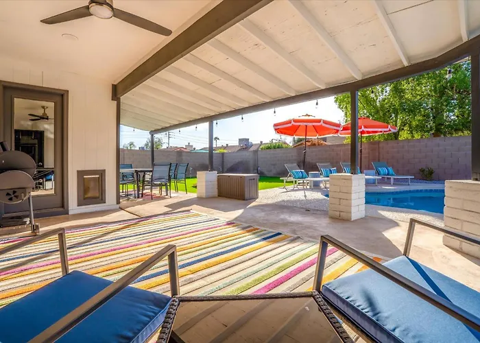 Holiday home Heated Pool~basketball Court~putt Putt~bocce Ball