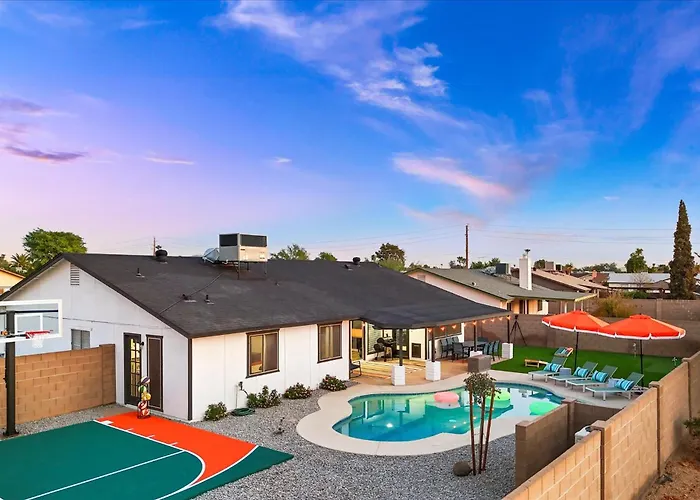 Heated Pool~basketball Court~putt Putt~bocce Ball