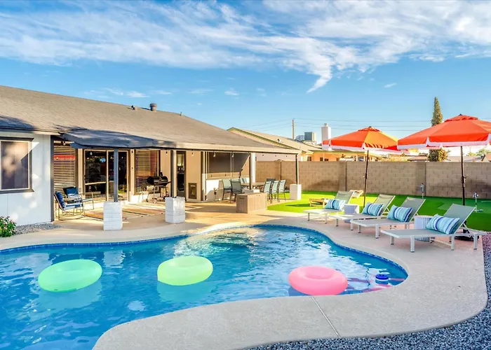 Heated Pool~basketball Court~putt Putt~bocce Ball Holiday home